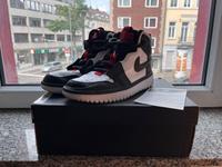 AIR JORDAN 1 HIGH REACT  BLACK/BLACK-WHITE-GYM RED NOIR, 44,5 Aachen - Aachen-Mitte Vorschau