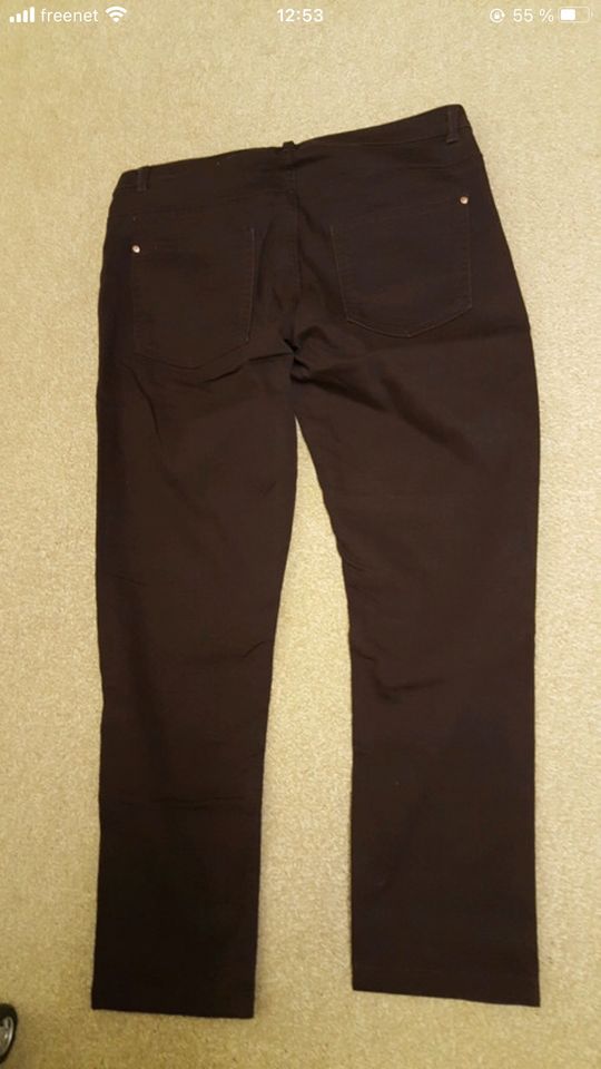 Hose jeanshose dunkellila lila Aubergine skinny Jeans h&m 42 l xl in Hannover