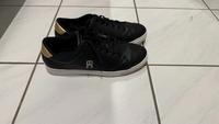 Echtleder-Sneaker in schwarz von Tommy Hilfiger, Größe 40 Bayern - Hirschaid Vorschau