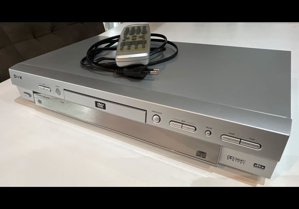 D I K DVD Player Dolby Digital dts Disc Fernbedienung Scart Kabel in Hersbruck