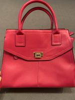 Handtasche pink mit goldenem Verschluss - fast neu Baden-Württemberg - Pliezhausen Vorschau