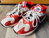 ADIDAS Yung-1 Collegiate Sportschuhe Sneaker Gr. 40 US 7 Wie neu Niedersachsen - Twistringen Vorschau