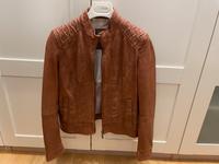 Hugo Boss Damenlederjacke Gr.36 Sachsen-Anhalt - Halle Vorschau