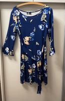 Neues Wickelkleid von Bonprix - Größe 40/42 Niedersachsen - Lindwedel Vorschau