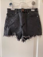 Jeans Shorts Stretch Divided Gr.34 Brandenburg - Oberkrämer Vorschau