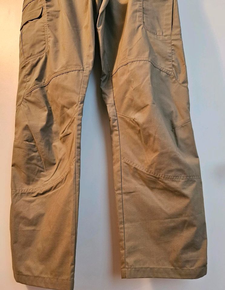 Jack Wolfskin Outdoor Hose Größe 36/38 in Offenbach