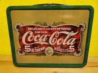 Coca Cola Koffer Büchse Lunch Box Dose Metall USA 2000 Retro Dresden - Altfranken Vorschau
