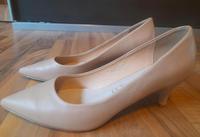 Pumps beige Häfen - Bremerhaven Vorschau