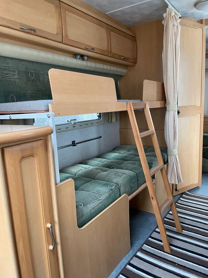 Wohnwagen Compass Omega 524 für Handwerker*innen in Hochborn