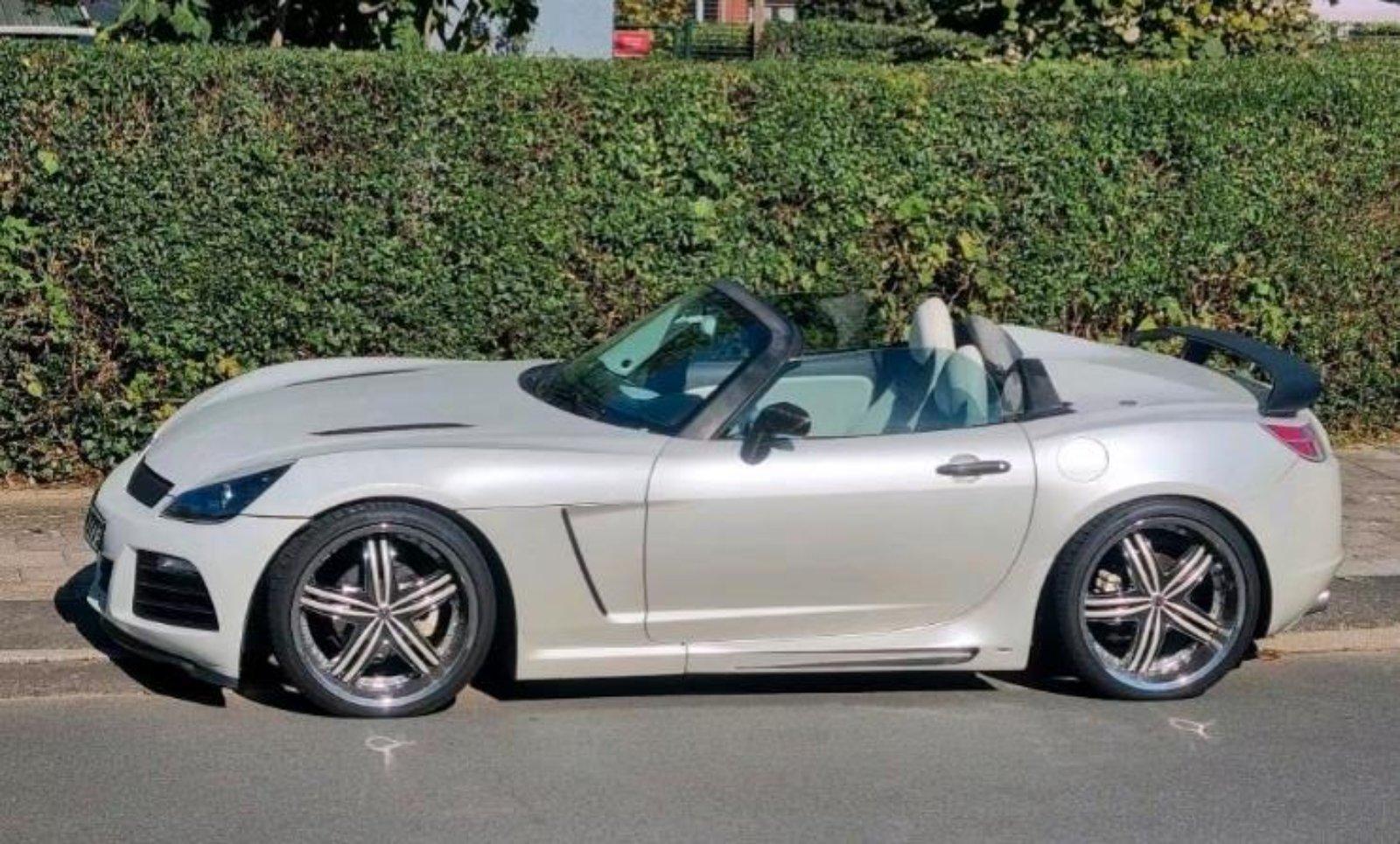 Abbildung des Autos Opel GT der letzten Seri…