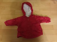 Wunderschöne Übergangsjacke in knalligem Rot Gr. 68 Hessen - Bad Homburg Vorschau