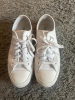 Converse Chucks weiß 37,5 Hessen - Rödermark Vorschau
