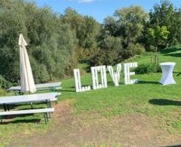 LOVE Letters weiß mit Lichterkette Batterie Nordrhein-Westfalen - Moers Vorschau