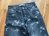 *NEU* Bershka Baggy Jeans mit Sternen, schwarz, Gr. 36 W29 Bayern - Barbing Vorschau