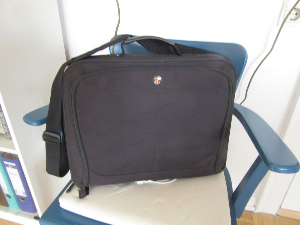 Laptoptasche von Targus in Kiel