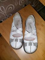 weiße Rieker Sandalen Halbschuhe Größe 39 Nordrhein-Westfalen - Versmold Vorschau