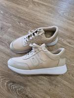 DKNY Sneakers Größe 38  neuwertig Bayern - Schonungen Vorschau
