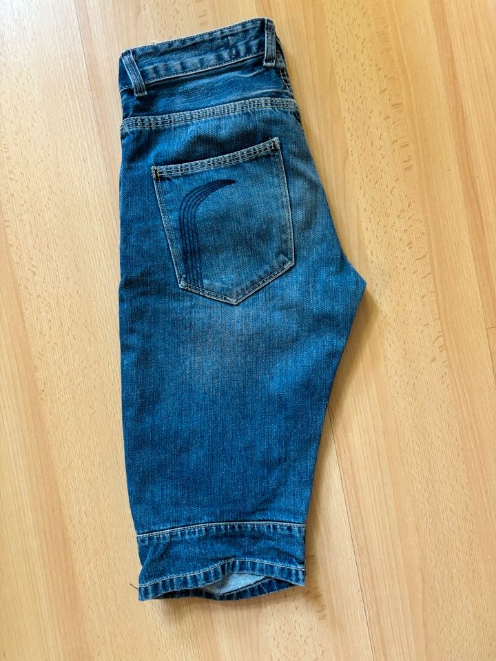 Jeans Shorts &bragg 146 in Frankfurt am Main
