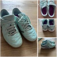 Nike Hallenschuhe Größe 39 Hessen - Wiesbaden Vorschau