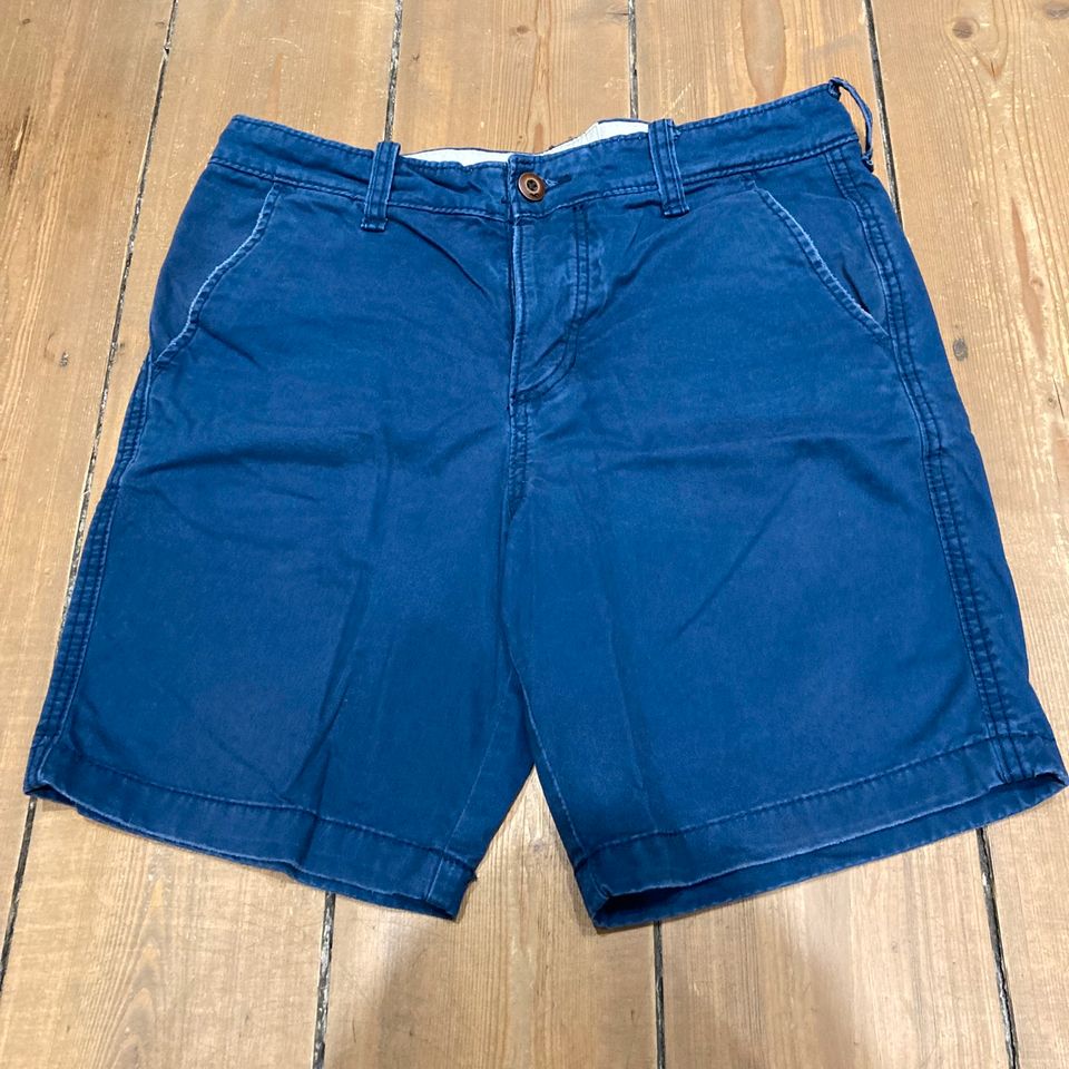 Hollister Shorts Herren 31 in Rheinberg