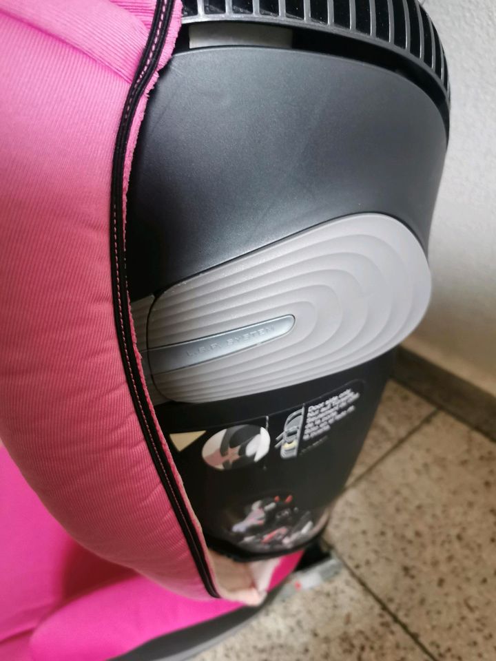 Cybex S-Fix in pink/rosa 15-35 kg isofix unfallfrei in Kassel