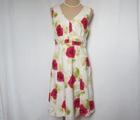 Boden Kleid 40 crem mit Blumen rot grün 100 % Baumwolle Sommer Baden-Württemberg - Calw Vorschau