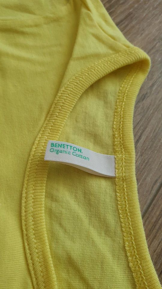 ❤️ Benetton T-Shirt Gr. 98 gelb in Wiesbaden