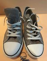 Sneaker, grau, kaum getragen, Gr40 Dortmund - Grevel Vorschau
