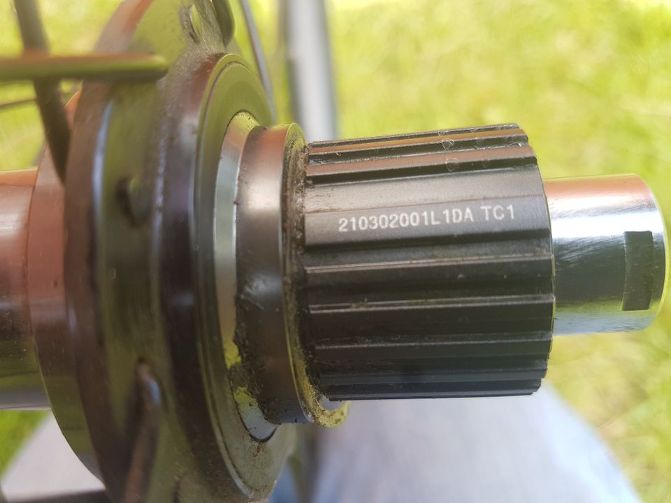 Shimano  Laufradsatz 29 Zoll  CENTER LOCK in Mudersbach