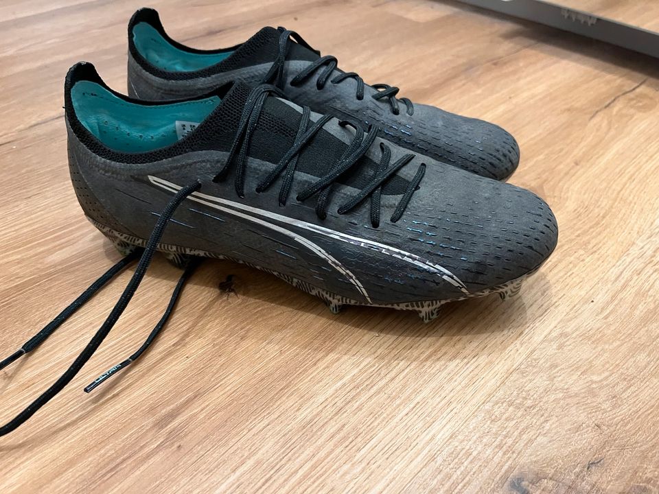 Puma Ultra Ultimate FG/AG Gr. 42 in Bautzen