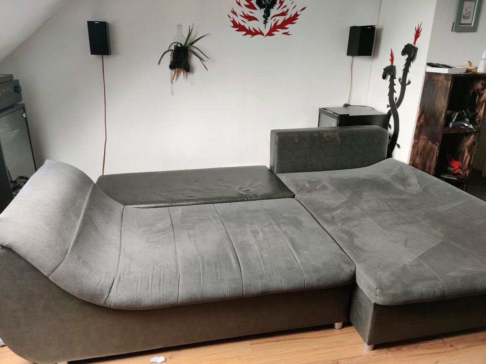 Sofa/Couch/Wohnlandschaft grau in Hamburg