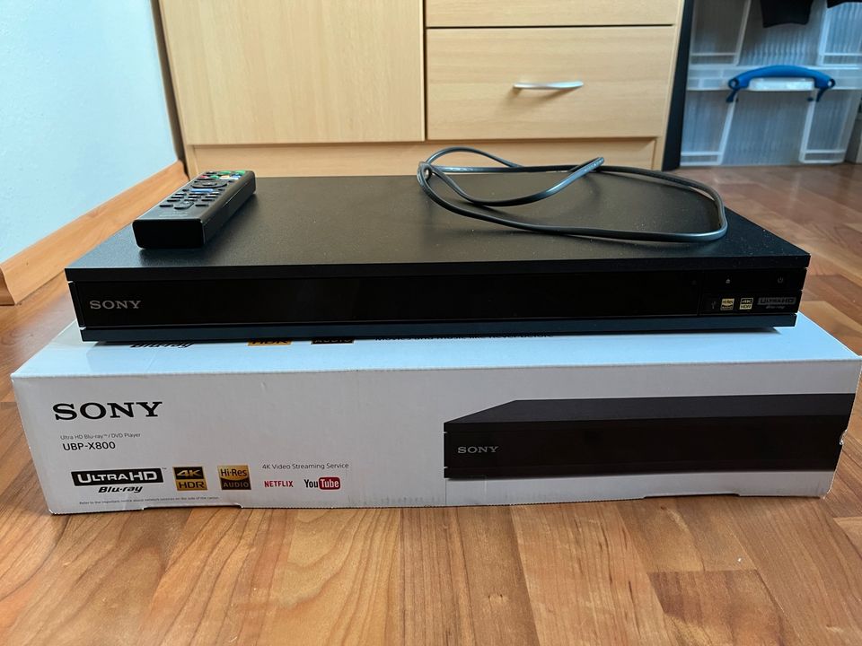 Sony UBP-X800 4K Ultra HD Blu-ray Player in Königsbach-Stein 