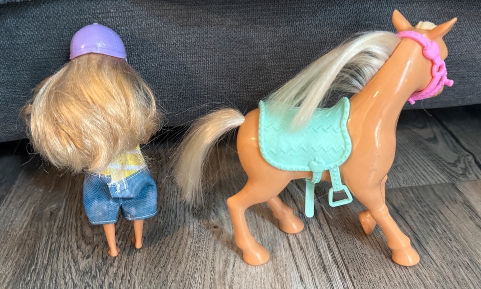 Barbie Pony + Chelsea Reiterin in Schwabmünchen