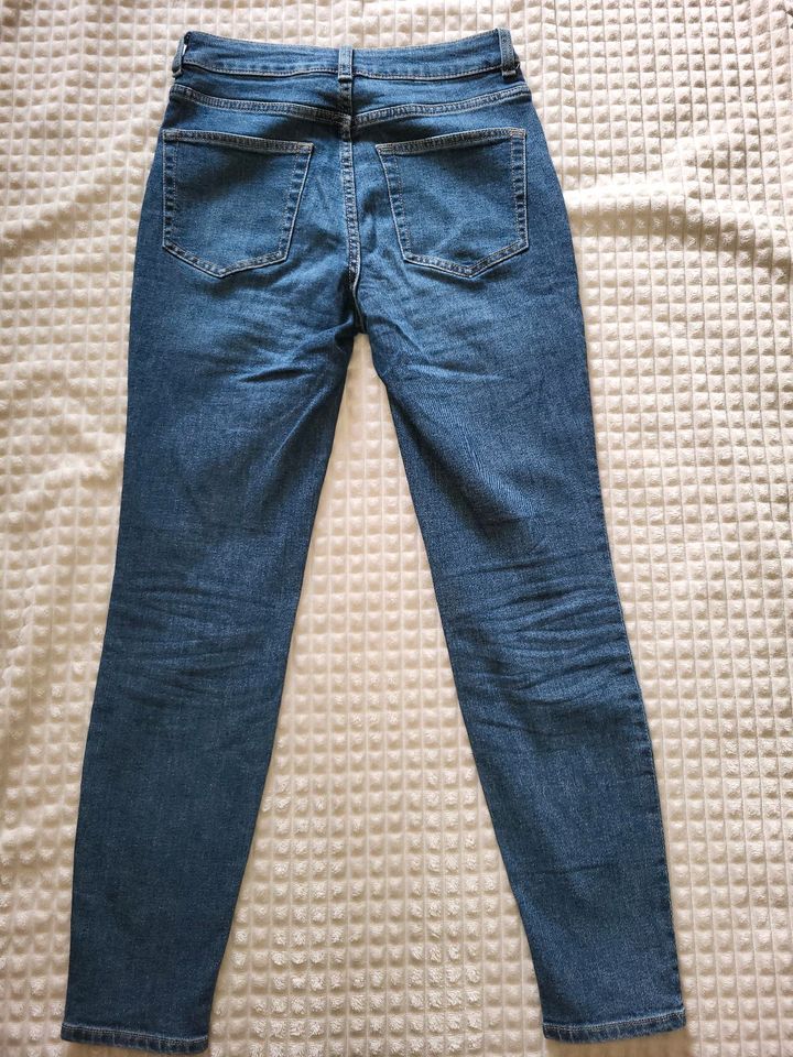 H&M Jeans Hose Größe 36 ❤️ in Wülfrath