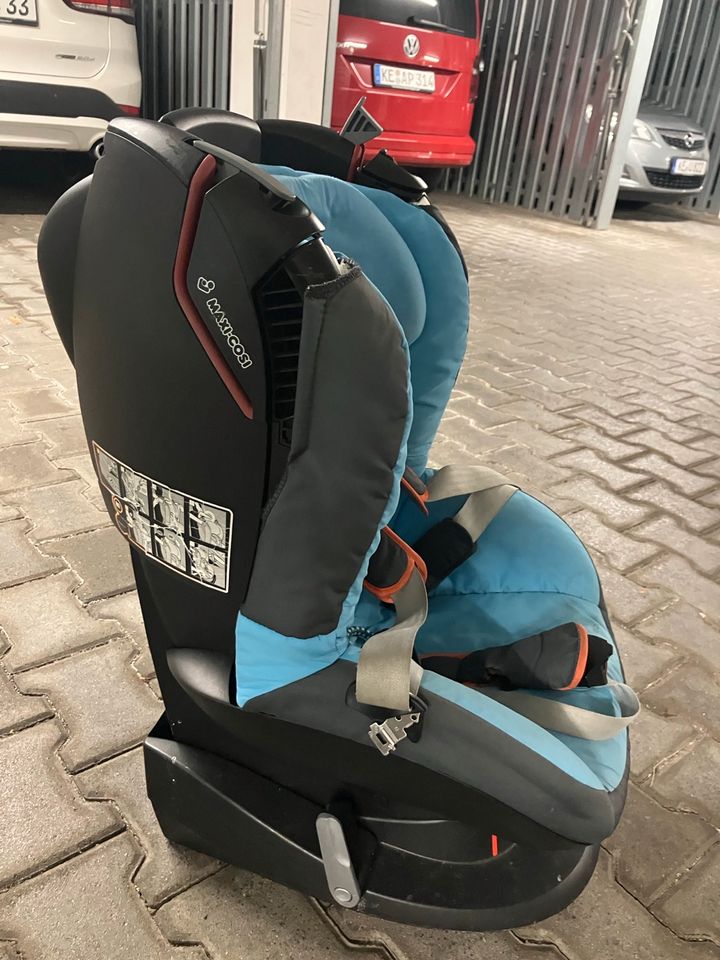 Maxi Cosi Kindersitz Auto in Kempten