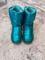 Ugg Glitzer Pailetten grün Niedersachsen - Wolfsburg Vorschau
