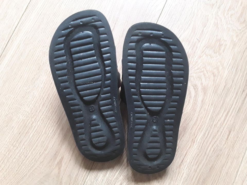 Badelatschen  Badeschuhe Gr.31 in Solms