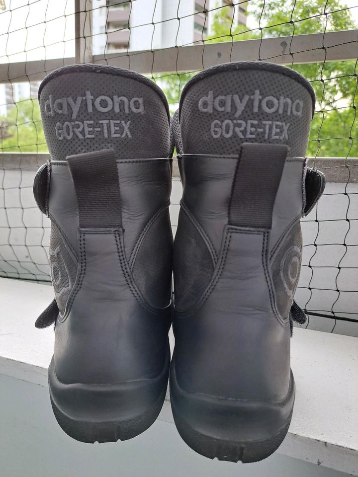 Motorrad Stiefel Daytona in Berlin