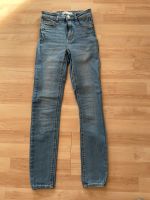 Gina Tricot Jeans in Größe XS Schleswig-Holstein - Henstedt-Ulzburg Vorschau