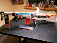 Nerf Modulus elektrisch mit super Zubehör für 48 Pfeile Bayern - Ostheim Vorschau