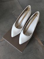 Tamaris Pumps Hochzeitsschuhe Gr. 38 creme weiß matt Bayern - Ludwigschorgast Vorschau