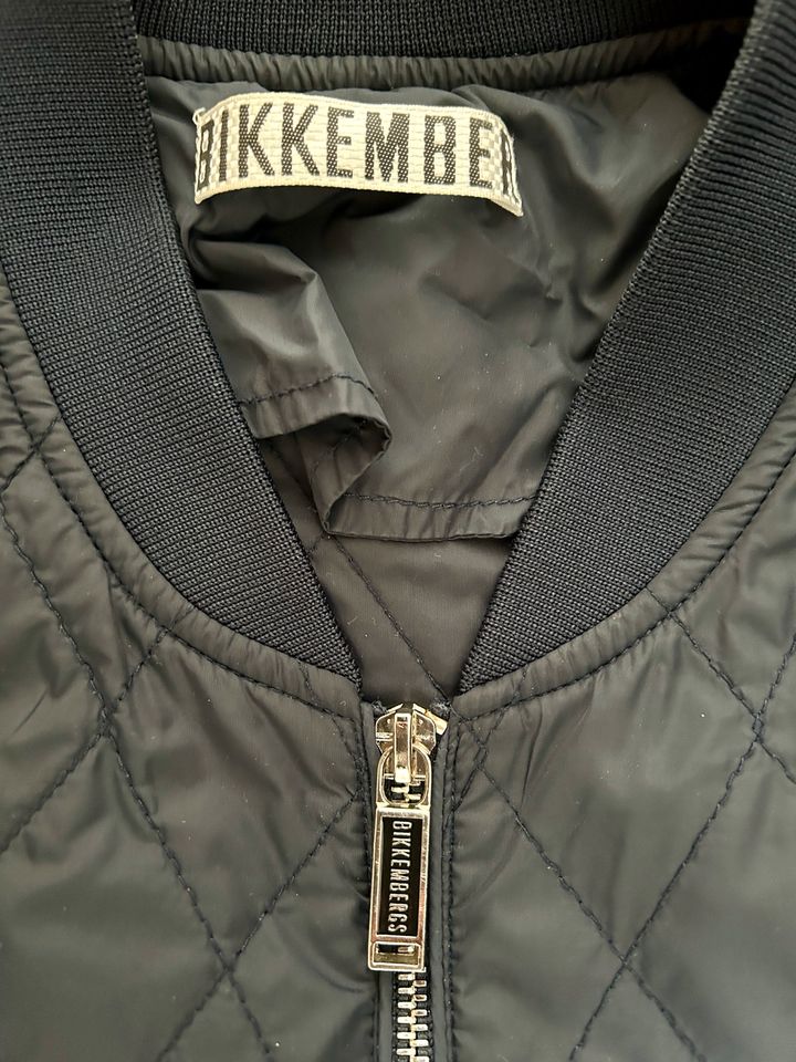 Bomberjacke in Versmold