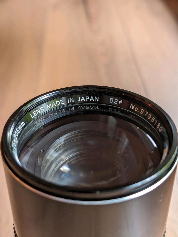 Soligor 75-205mm F3.5 M42 Auto Zoom Macro, Lens Made in Japan in Berlin