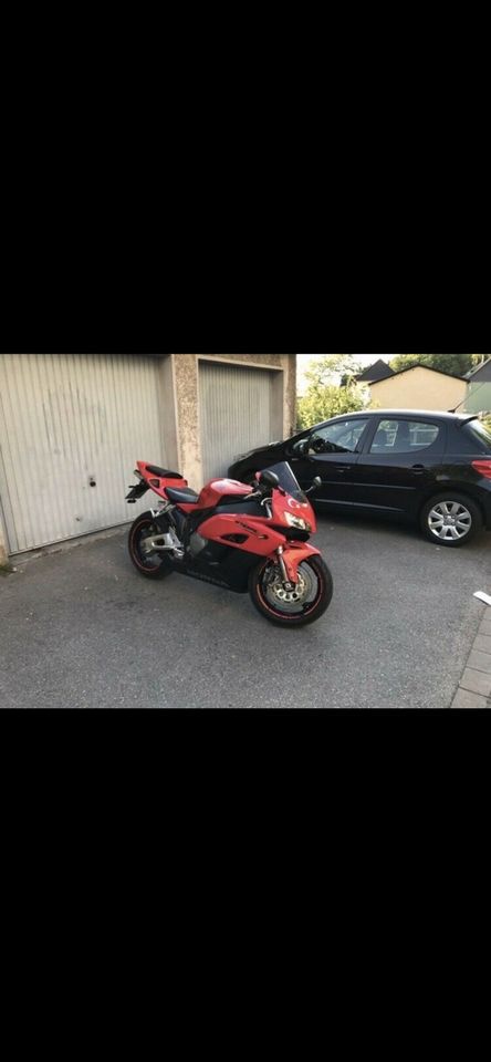 Honda CBR 1000 RR SC57 in Lüdenscheid