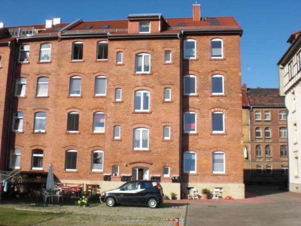 Neuwertige 2-Zimmer-Wohnung inkl. Einbauküche in Gotha in Gotha