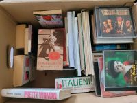 Diverse Bücher, CDs und DVDs (dt./frz./engl.) zu verschenken Düsseldorf - Friedrichstadt Vorschau