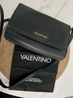 Valentino Tasche schwarz Verstellbarer Gurt Hessen - Wiesbaden Vorschau