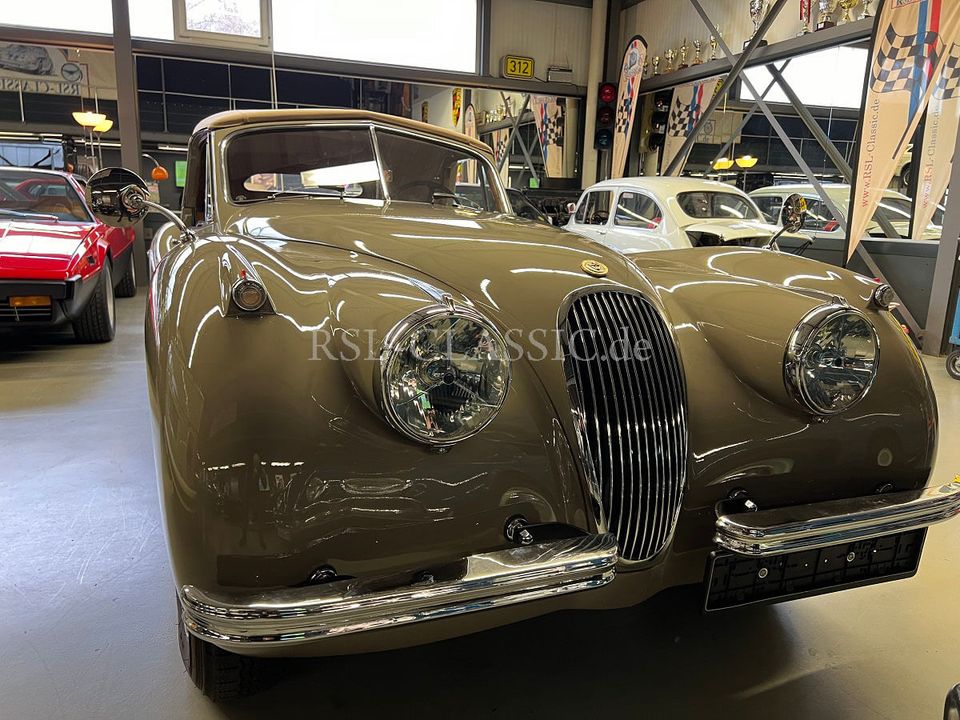 Jaguar XK120 DHC 3 1/2 Litre Super Sport LHD,D/CH/A Dokumente in Reutlingen