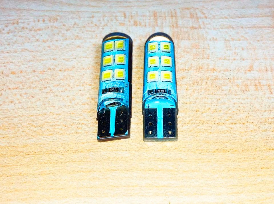 ♫ 2x LED Auto Licht Lampe T10 Innenraumbeleuchtung weiß 12v ♫ in Bayern -  Ingolstadt, Ersatz- & Reparaturteile