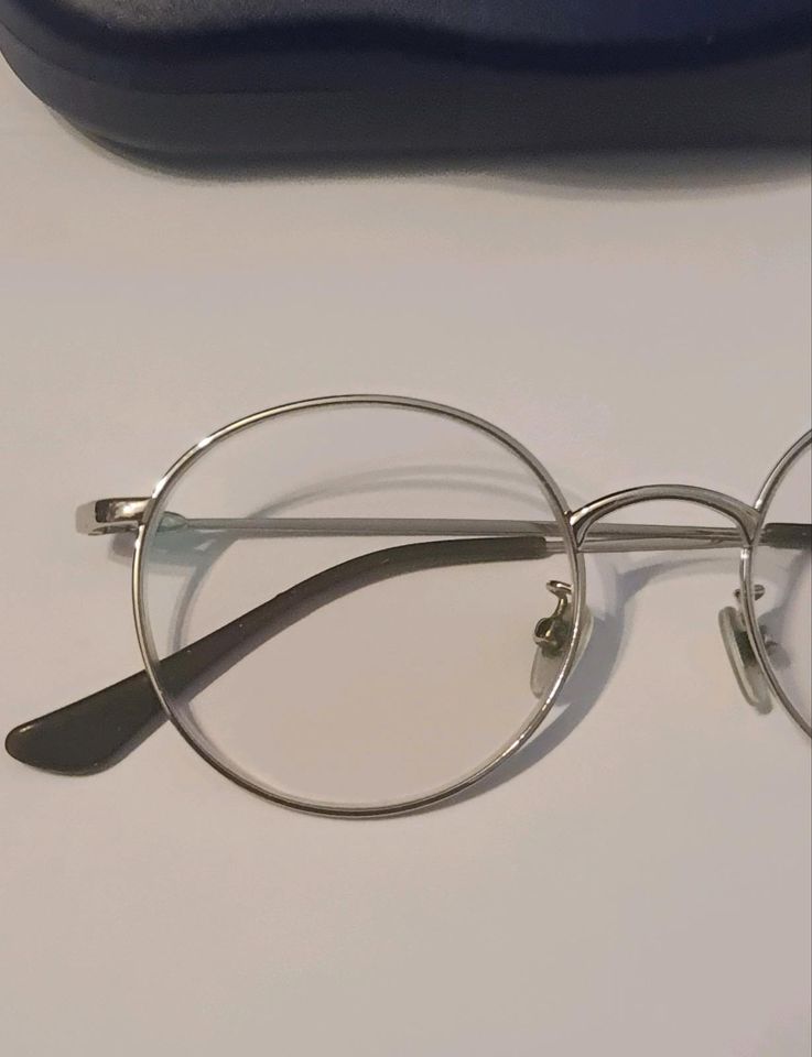 Fielmann Brille Sehstärke, selbsttönende Sonnenbrille, blaufilter in Steinen